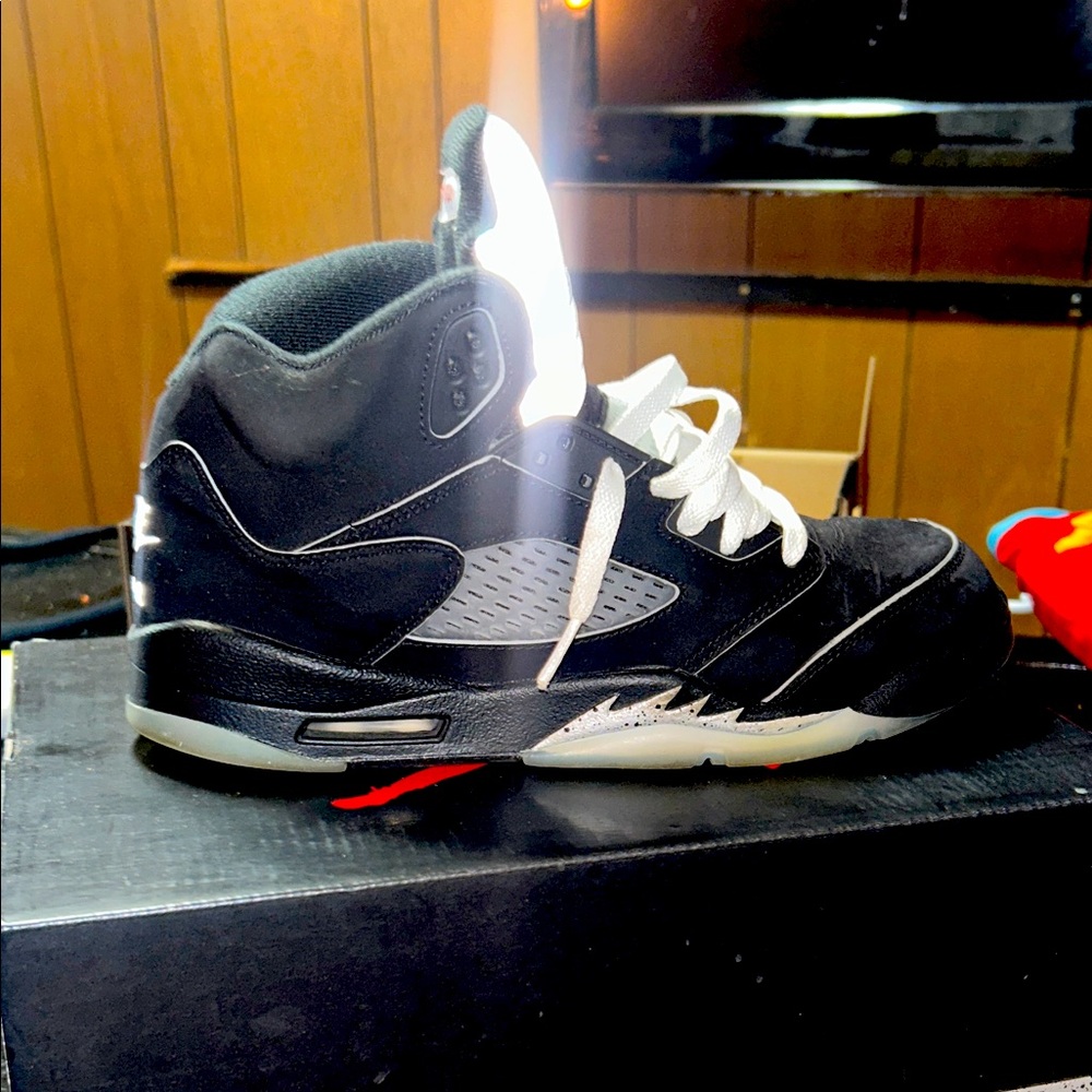 Black and White Jordan metallic 5s